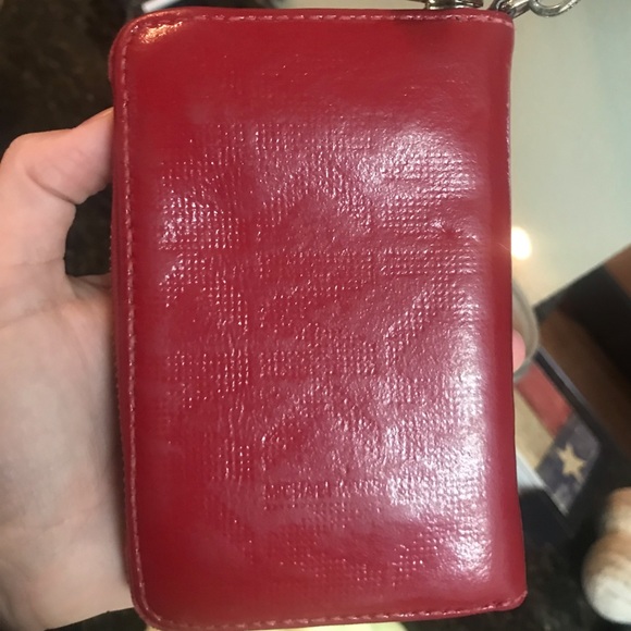 Michael Kors red wallet with wristlet strap - Picture 3 of 6